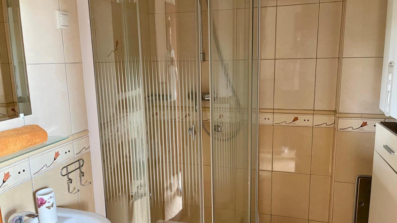 吉拉瓦尔美景公寓 久洛 外观 照片